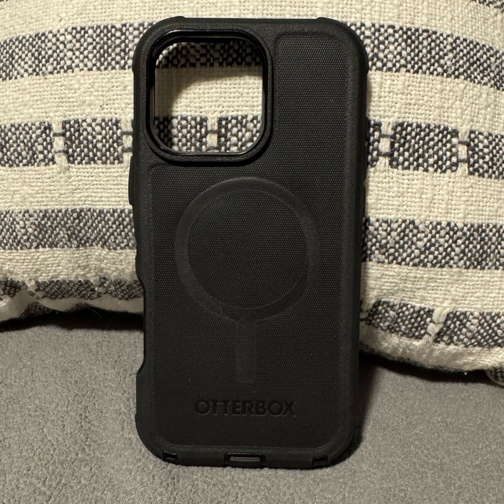 OtterBox Black iPhone 16 Pro Max Case